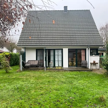 House In Gartenstadt Rostock