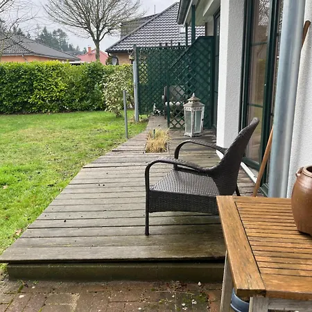 House In Gartenstadt Holiday home Rostock